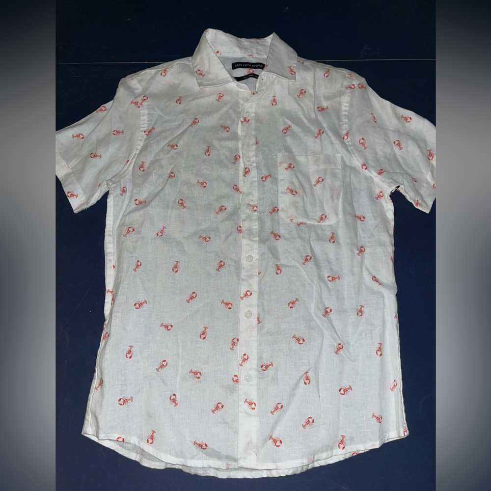 Saks Fifth Avenue White and Red Casual Button Down Shirt